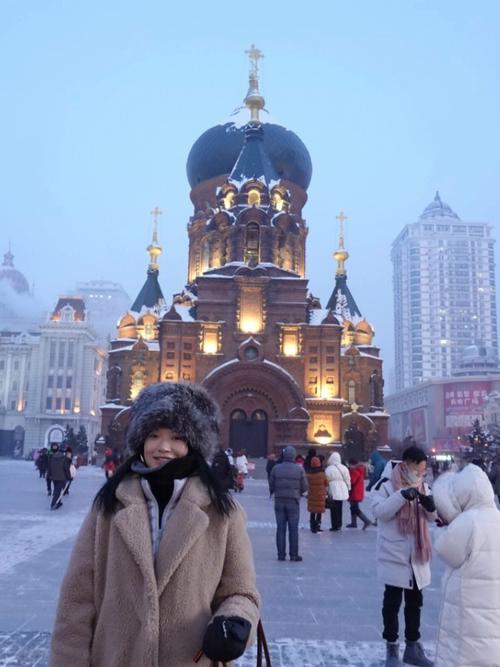哈尔滨一年四季都冷吗